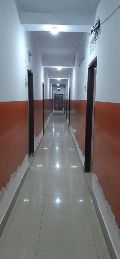 Hotel Yuvraj Patna  Bagian luar foto